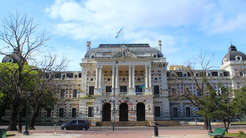 La Provincia salió nuevamente al mercado y amplía su endeudamiento por más de $201.500 millones
