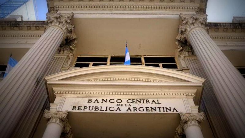 El Banco Central posterga pagos por US$6.000 millones y despeja los vencimientos clave de los próximos dos años