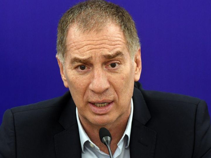 Milei eliminó el Ministerio del Interior y concentró sus funciones en la Jefatura de Gabinete: los cambios que trae el nuevo DNU