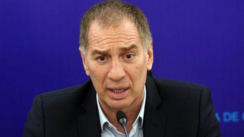 Milei eliminó el Ministerio del Interior y concentró sus funciones en la Jefatura de Gabinete: los cambios que trae el nuevo DNU